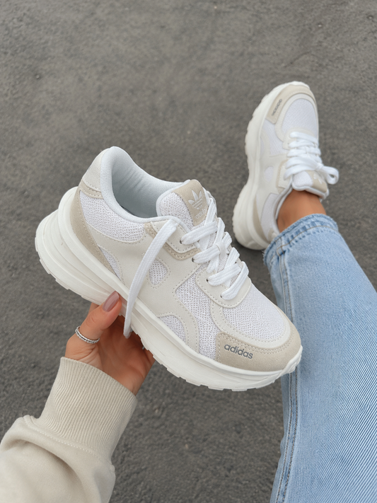 👟 Tenis Adidas Mujer | Moda, Comodidad y Estilo Premium